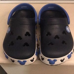 Crocs -Disney